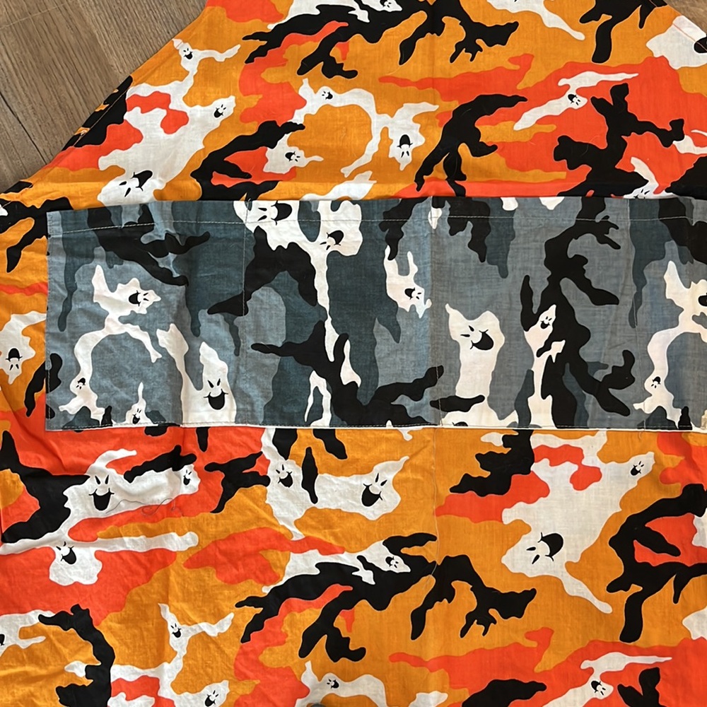 Halloween ghost apron - Picture 2 of 6